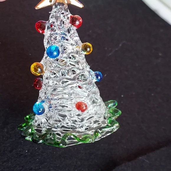 4pc Lot, Vtg. Blown Glass Christmas Trees - Picture 7 of 7